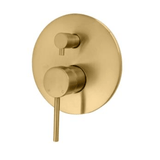 DGA-70D Brushed Gold Wall Mixer with Diverter – Sleek and modern bathroom fixture with a 35mm cartridge, Ø 160mm cover plate, and built-in diverter for controlling water flow.